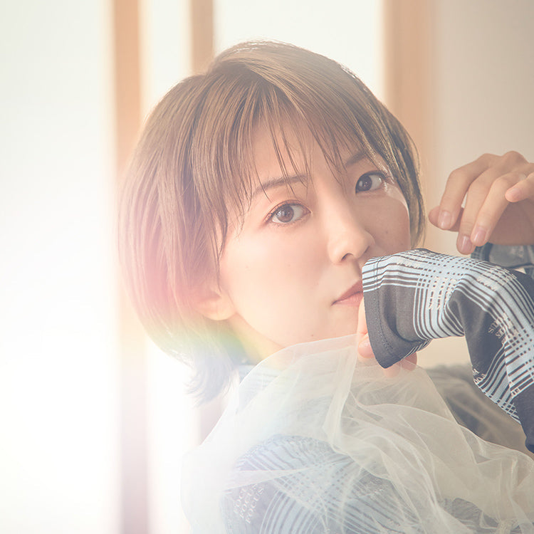 熊木杏里 新オフィシャルグッズがワーナーミュージック・ストアに登場!