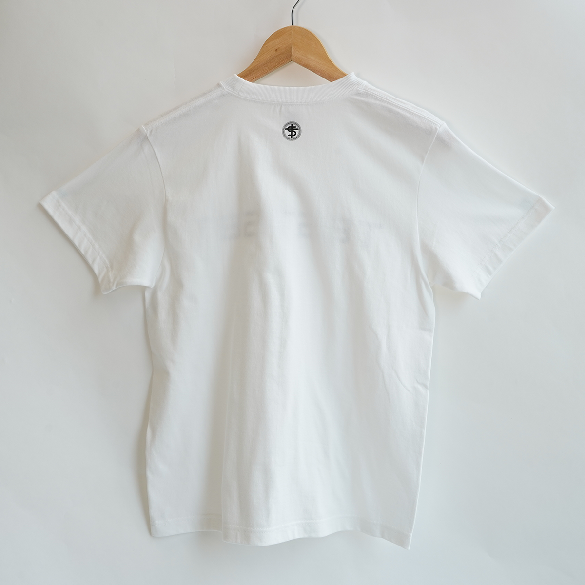 ロゴTシャツ White