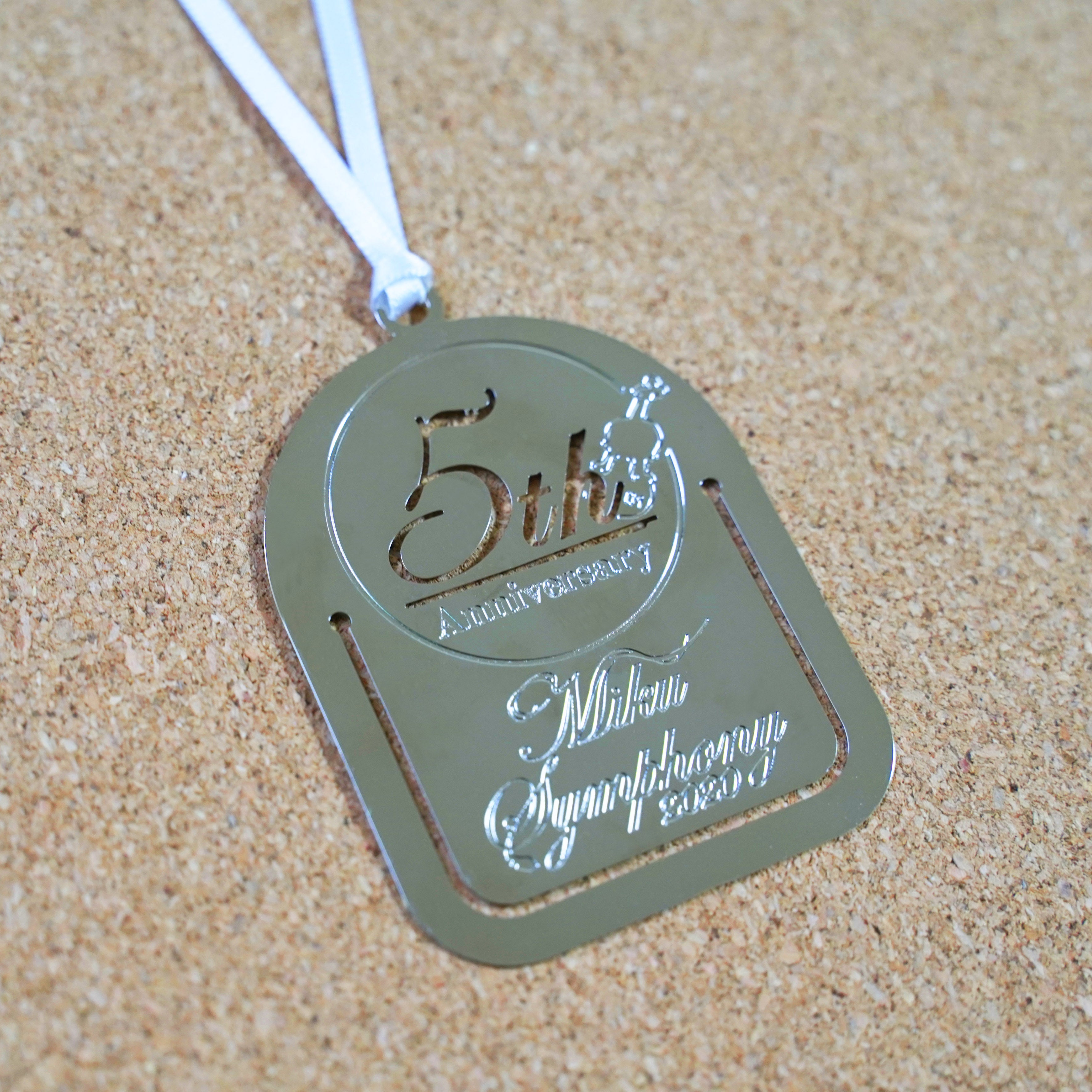 5th Anniversary 銀の栞(メタリックブックマーカー)